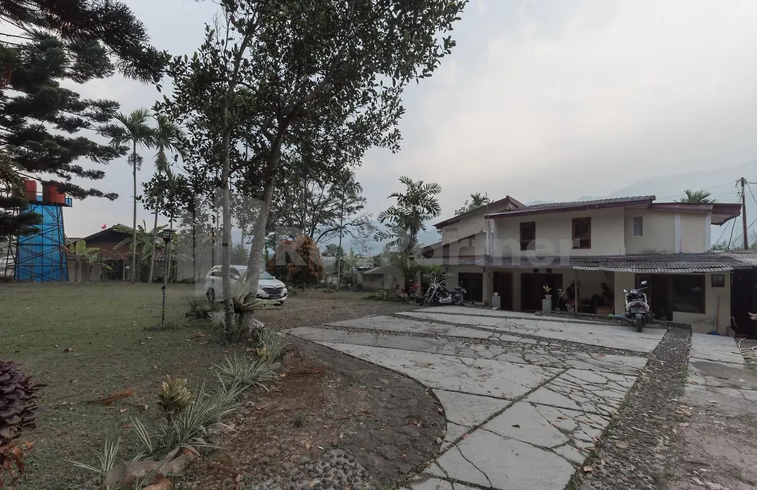 Bens Homestay Mitra Reddoorz-1